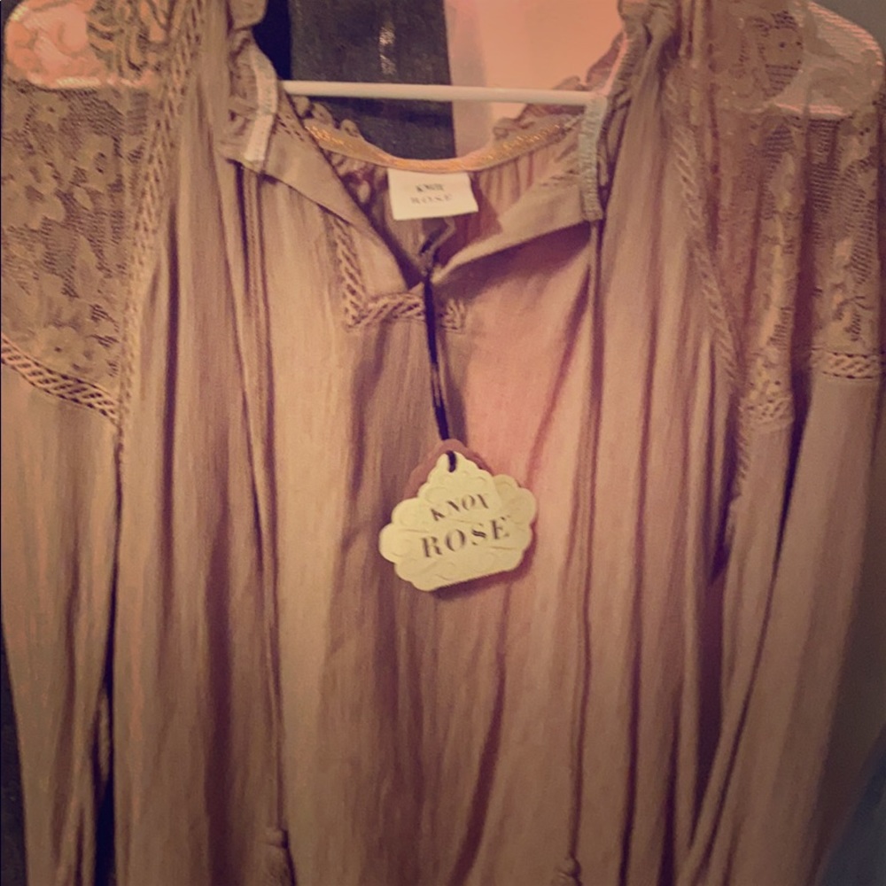 long sleeve blouse with lace